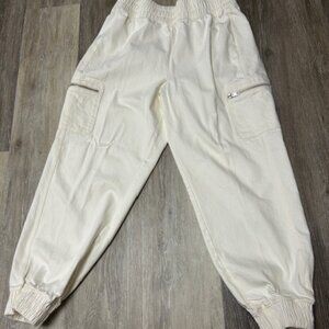 DSG Twitch & Allison White Cargo Joggers Size M